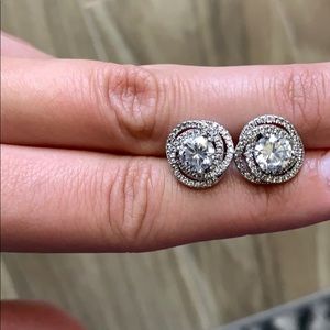 825 diamond earrings